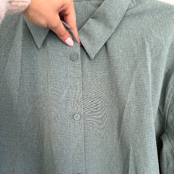 Women’s Green T-Shirt | Size Large | Preloved | Soft & Great Fabric - Picture 2 of 4